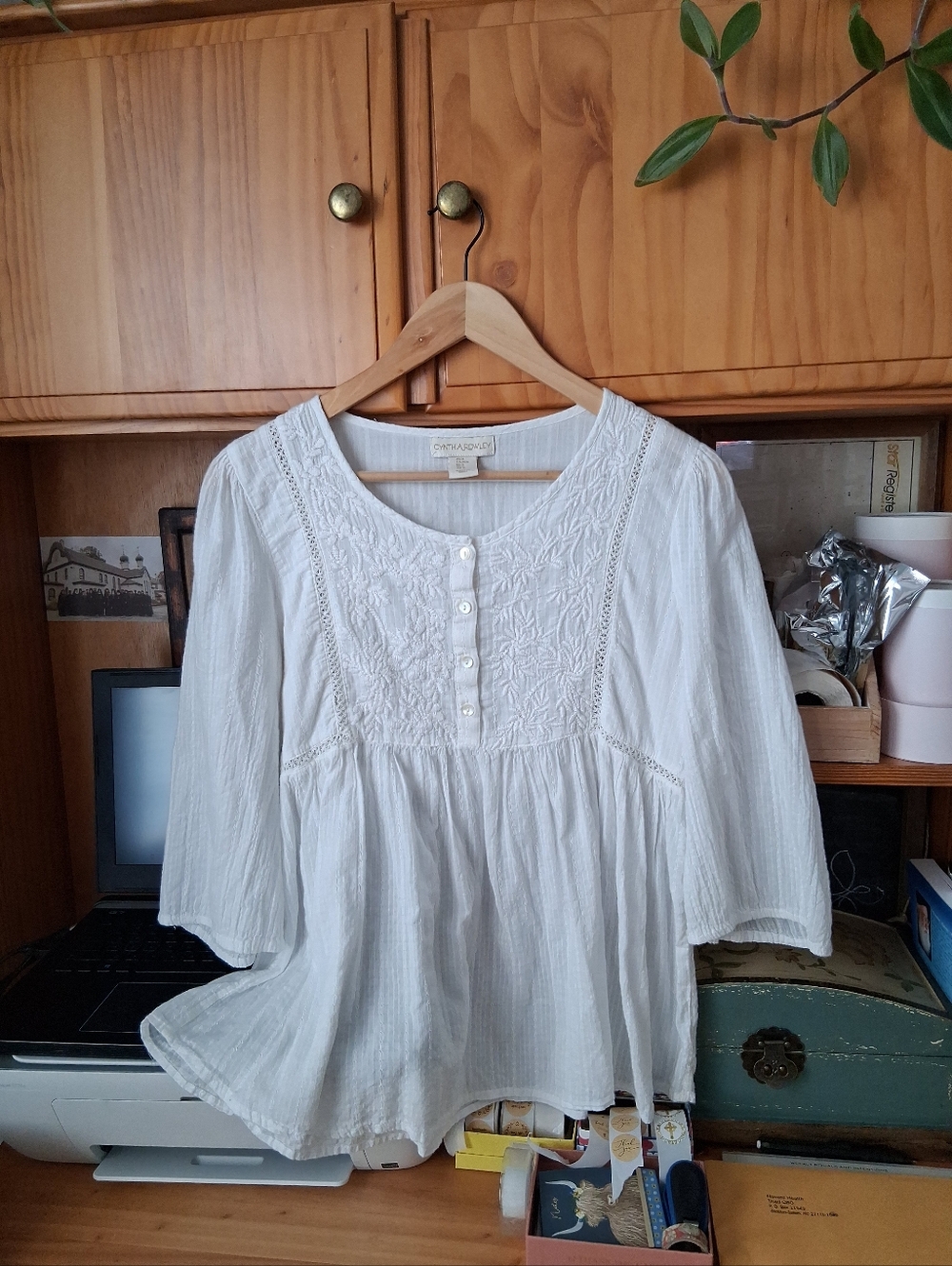 Cynthia Rowley White Embroidered Scoop-Neck Peasant Blouse
